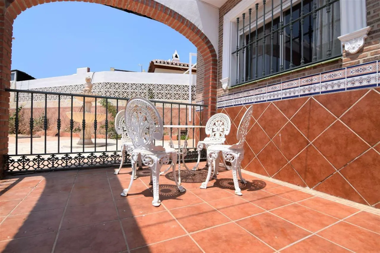 Los Olivos Villa Nerja 0*,